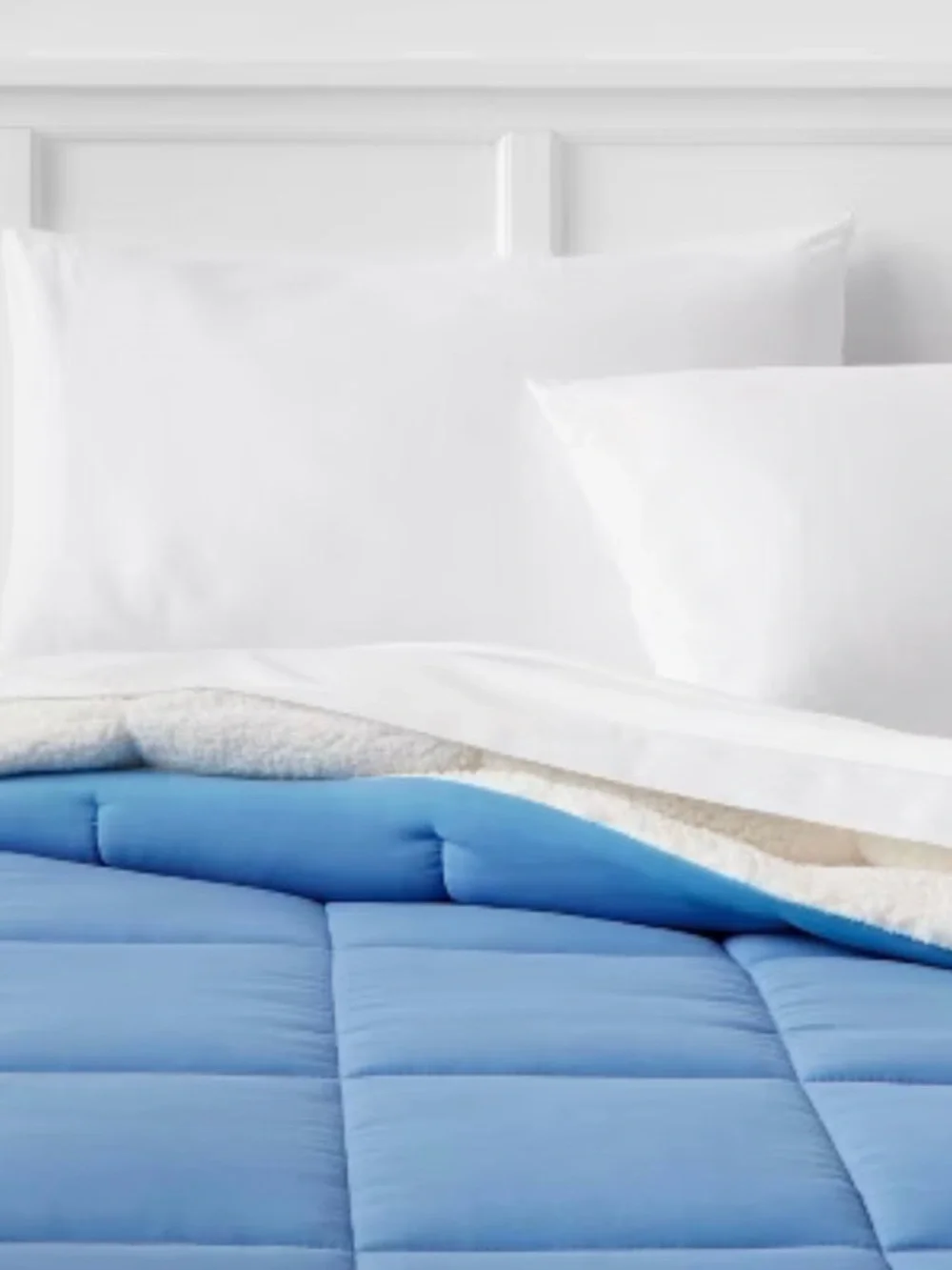 Twin/Twin Extra Long Faux Shearling Washed Microfiber Reversible Comforter Blue